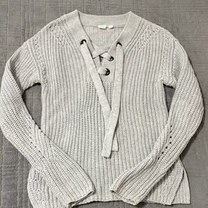 GAP Women’s Light Gray V-Neck Lace-Up Sweater